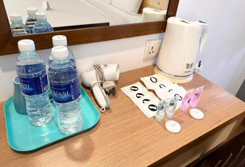 デラックスファミリールーム, Sunflower House