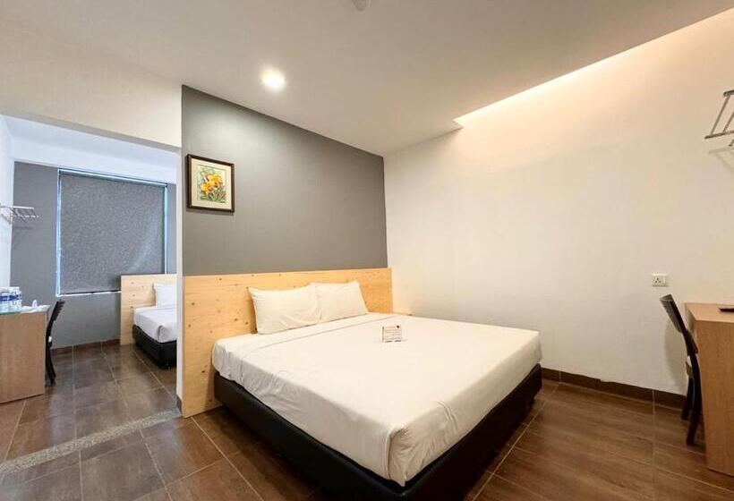 デラックスファミリールーム, Sunflower House