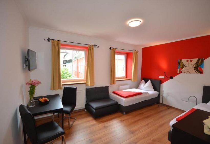 패밀리 룸, Traube