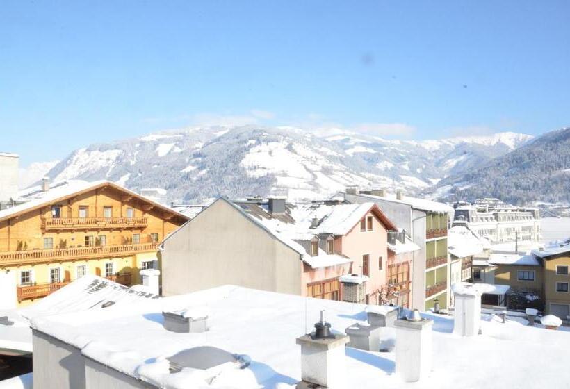 패밀리 룸, Traube