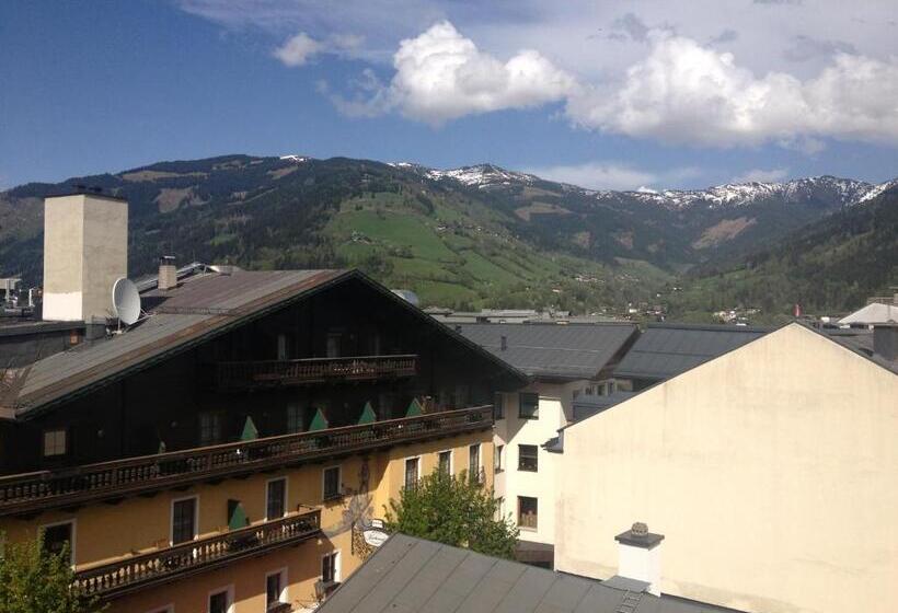 패밀리 룸, Traube