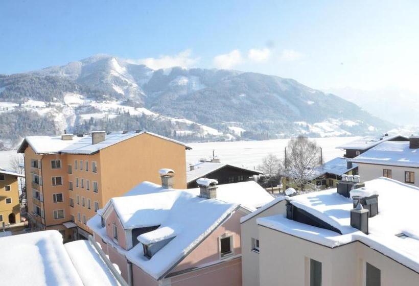 수피리어 룸, Traube