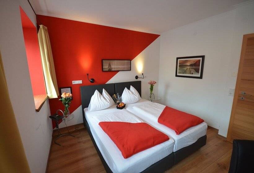 스탠다드 룸, Traube