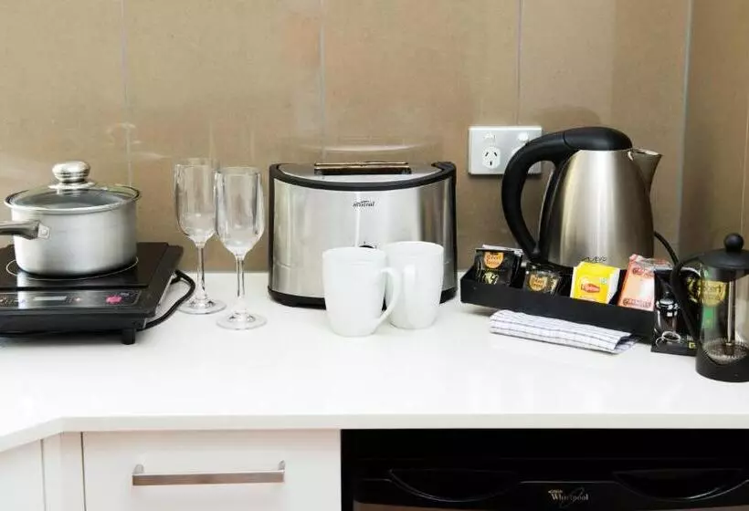 اتاق استاندارد با تخت بزرگ, Noosa Sun Motel