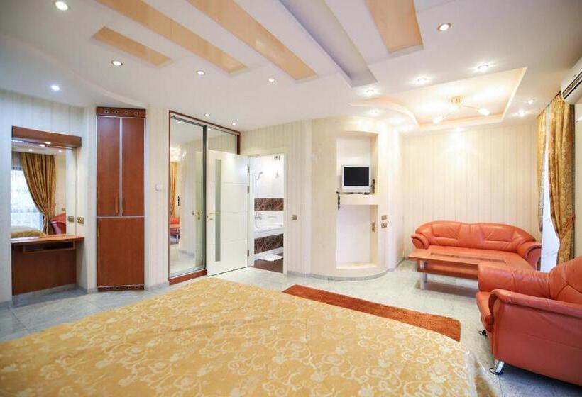 سوییت, Prestige Apart