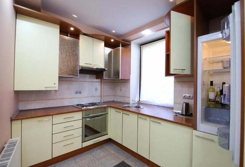 آپارتمان 1 خوابه, Prestige Apart