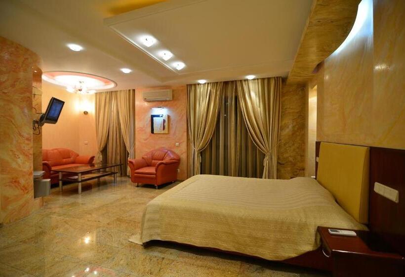 سوییت, Prestige Apart