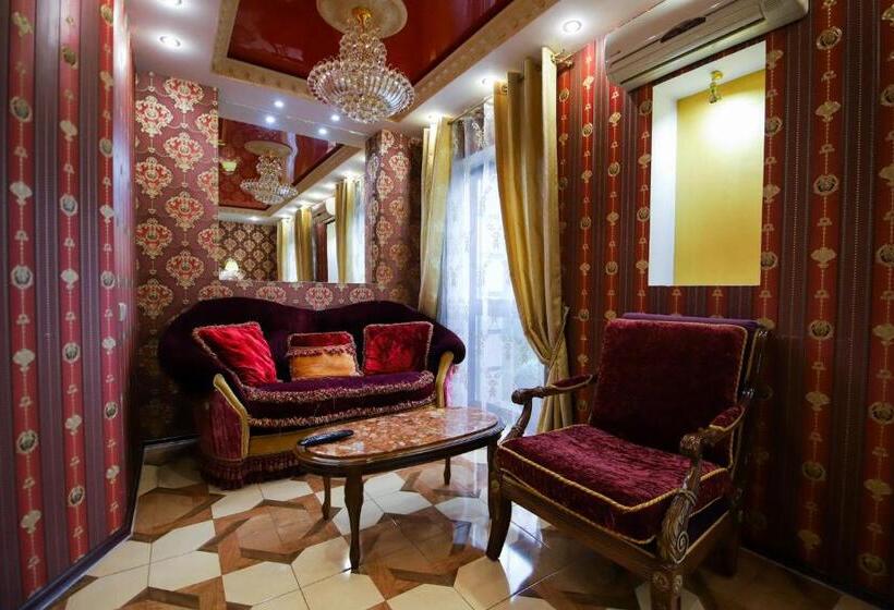 سوییت سوپریور, Prestige Apart