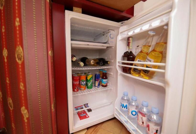 سوییت سوپریور, Prestige Apart