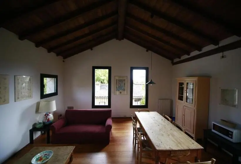 庭の見える１ベッドルームアパートメント, Agriturismo Le Chiusure