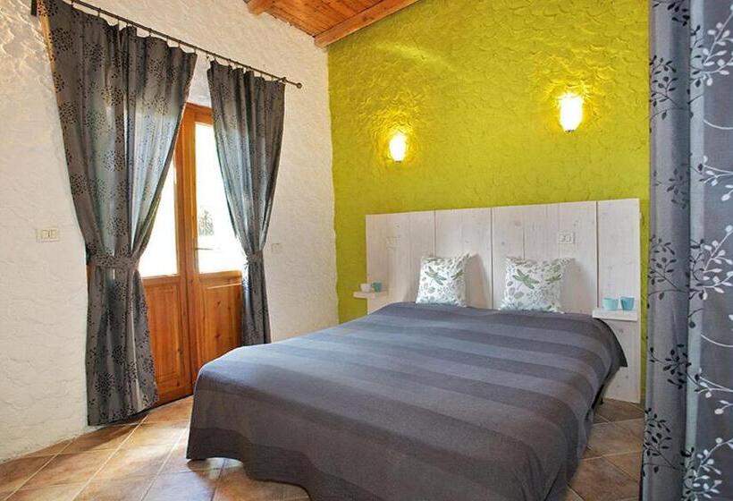 חדר סטנדרט, Agriturismo Olivarancio