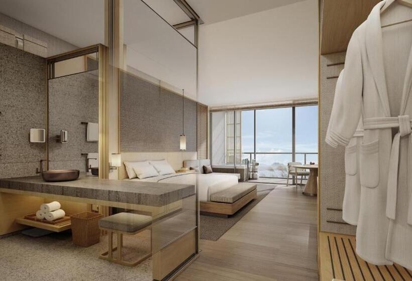 Номер Стандарт с Балконом, Crowne Plaza Zunhua Hot Spring Town, An Ihg