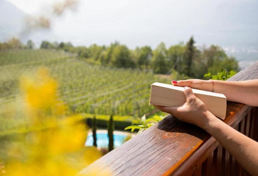 דירת חדר נוף לגינה, Engadiner Apartments & Wines