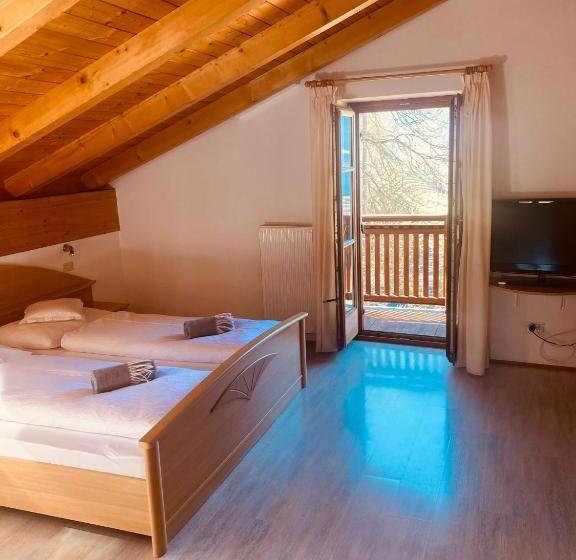 דירת חדר נוף לגינה, Engadiner Apartments & Wines