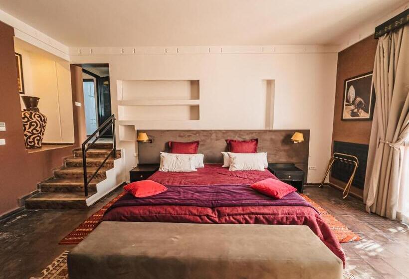 سوییت لوکس, Kasbah Agounsane