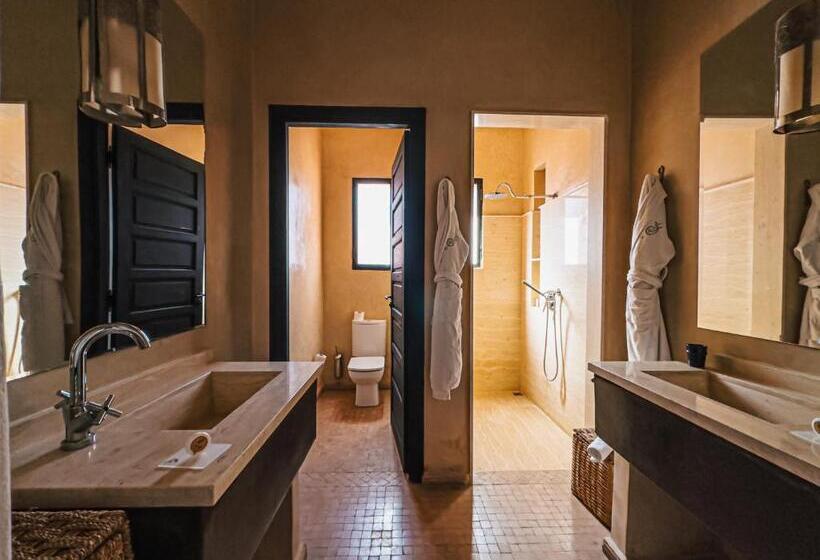 سوییت جونیور, Kasbah Agounsane