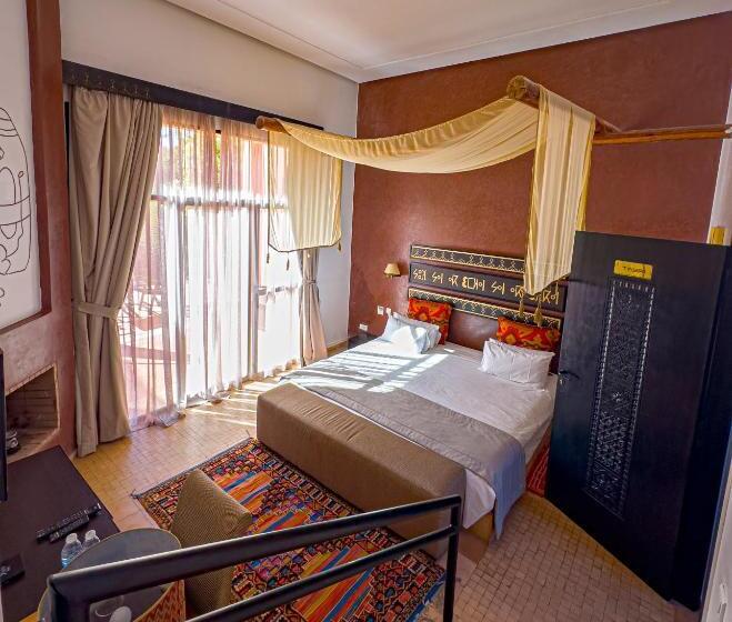 سوییت جونیور, Kasbah Agounsane