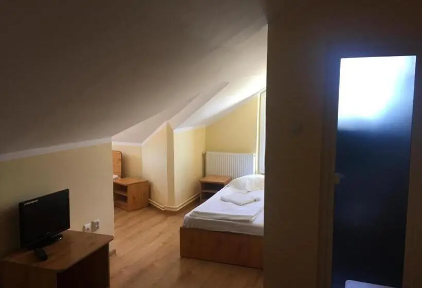 Standard Kolmen Hengen Huone, Cabana Atlas
