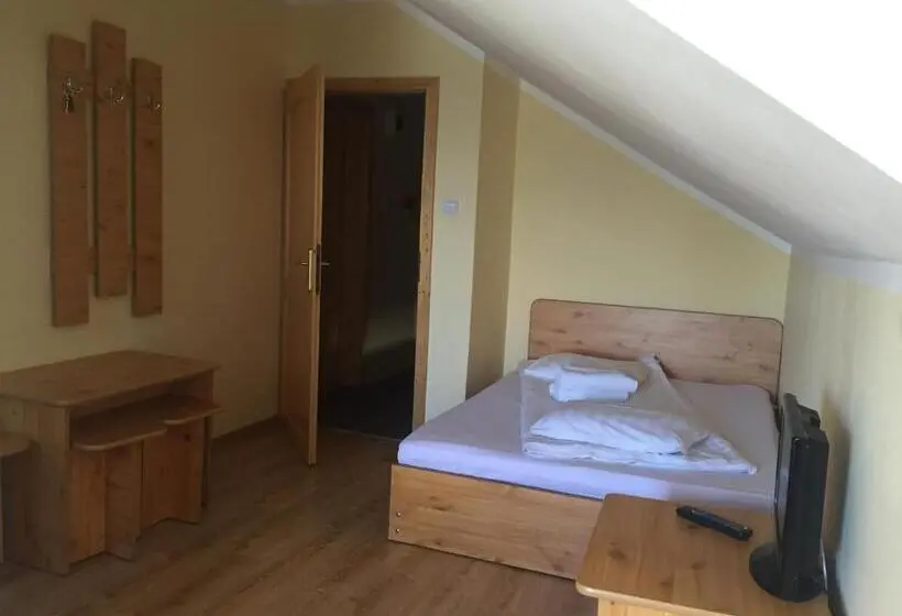 Standard Kolmen Hengen Huone, Cabana Atlas