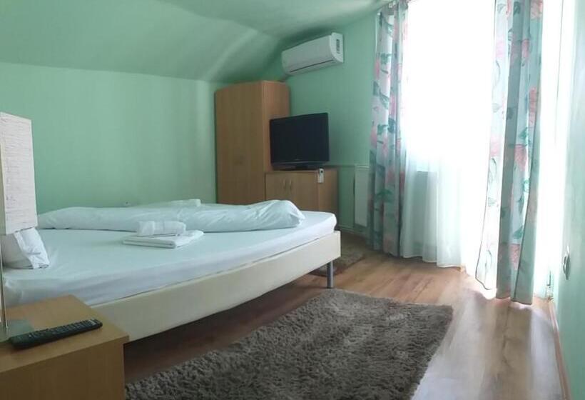 חדר סטנדרט עם מיטת קינג, Cabana Plapumioara