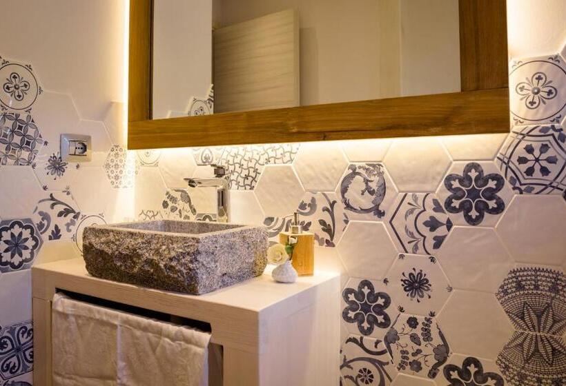 اتاق استاندارد, Ca' Baetti - L'antica Corte