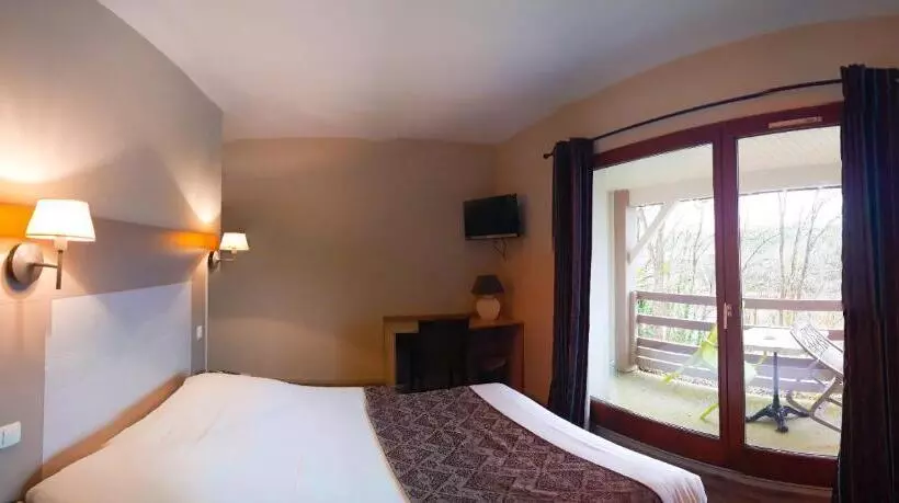 Prestige-huone, Alicia Auray Le Bono