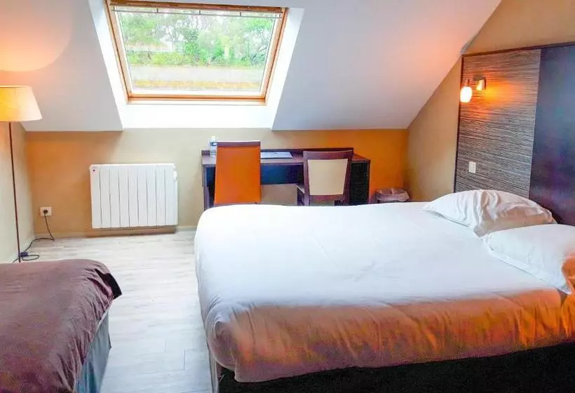 Standard Kolmen Hengen Huone, Alicia Auray Le Bono