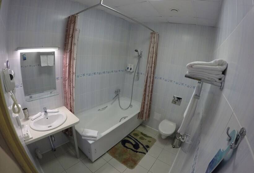 غرفة سوبيريور, Avanta