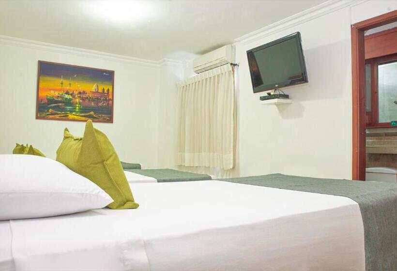 标准三人间, Charthon Barranquilla