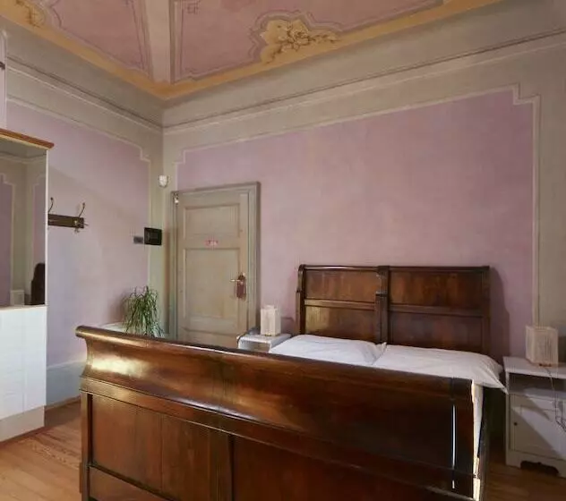 اتاق استاندارد با چشمانداز دریاچه, Bellavista Boutique