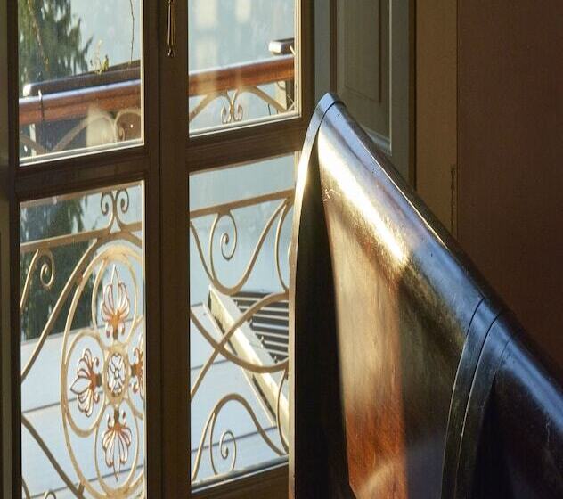 اتاق استاندارد با چشمانداز دریاچه, Bellavista Boutique