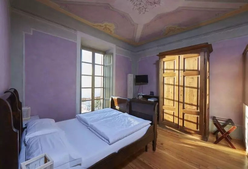 اتاق استاندارد با چشمانداز دریاچه, Bellavista Boutique