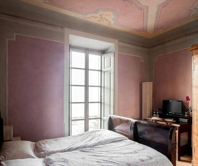 اتاق استاندارد با چشمانداز دریاچه, Bellavista Boutique