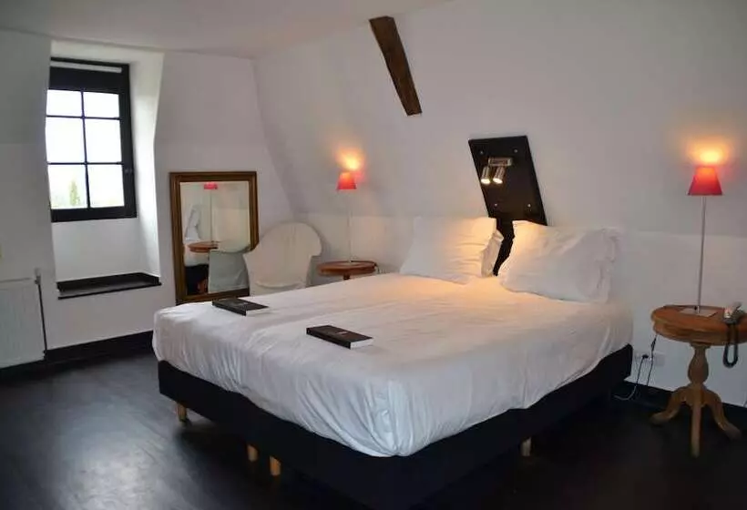 デラックスルーム, Chateau Les Merles Et Ses Villas