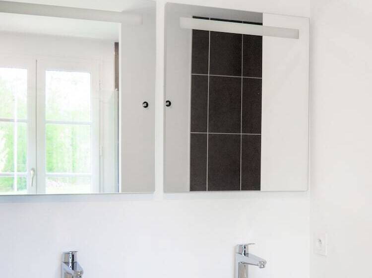 וילת 3 חדרי שינה, נוף לבריכה, Chateau Les Merles Et Ses Villas