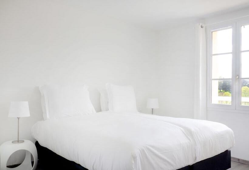 וילת 3 חדרי שינה, נוף לבריכה, Chateau Les Merles Et Ses Villas