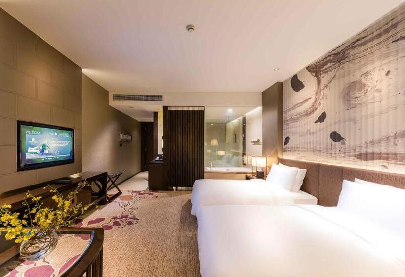 Номер Deluxe, Citic Pacific Zhujiajiao Jin Jiang