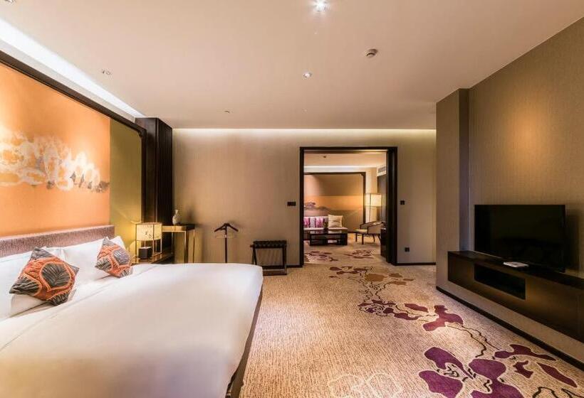 豪华套房, Citic Pacific Zhujiajiao Jin Jiang