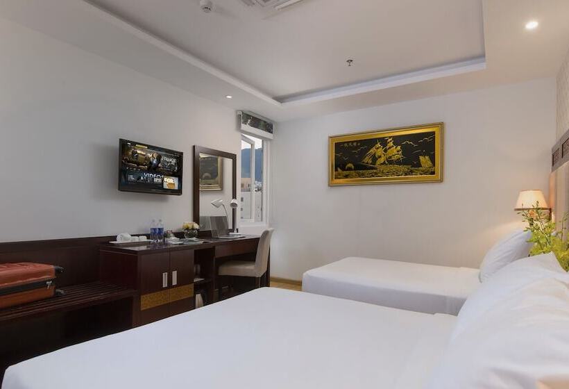 اتاق سوپریور, Galliot