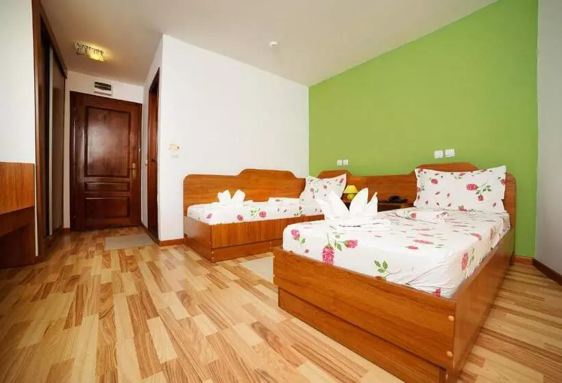 Standard Room, Insula