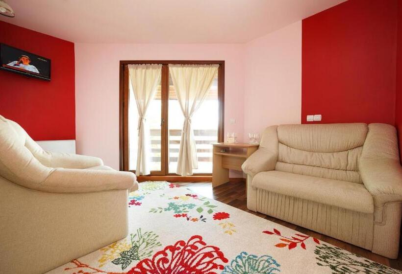 Четырехместный Номер Стандарт, Insula