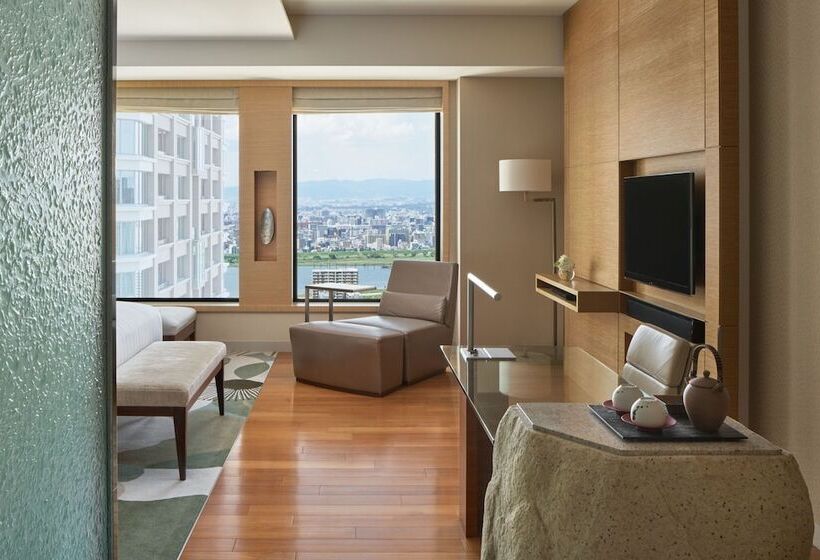 适合残疾人使用的标准间, Intercontinental Hotel Osaka, An Ihg