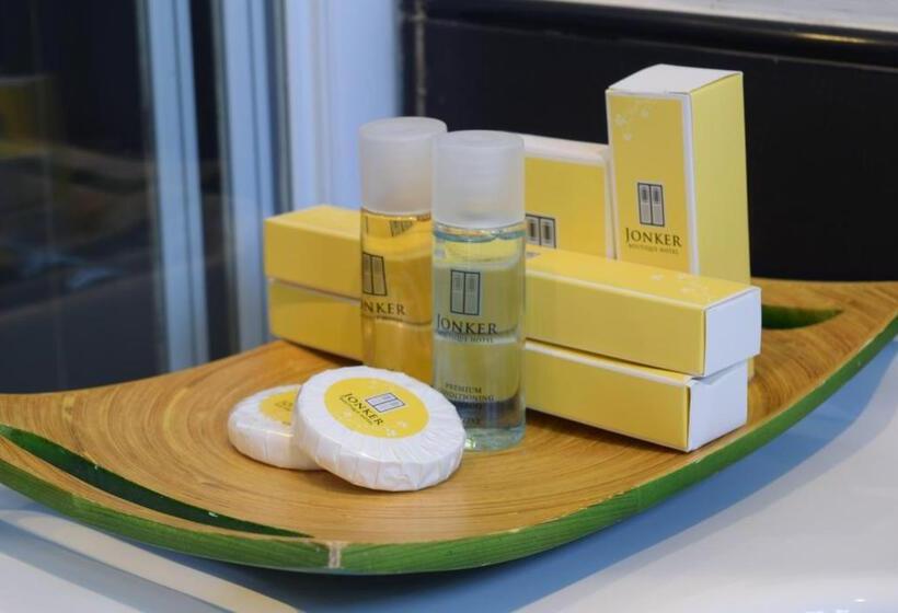 Quarto superior, Jonker Boutique