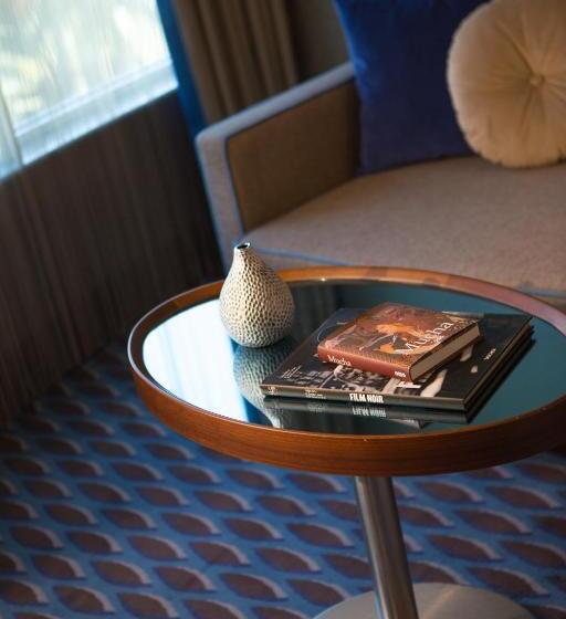 اتاق لوکس, Renaissance Izmir