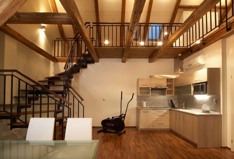带2个卧室的公寓, Residence U černé Věže české Budějovice