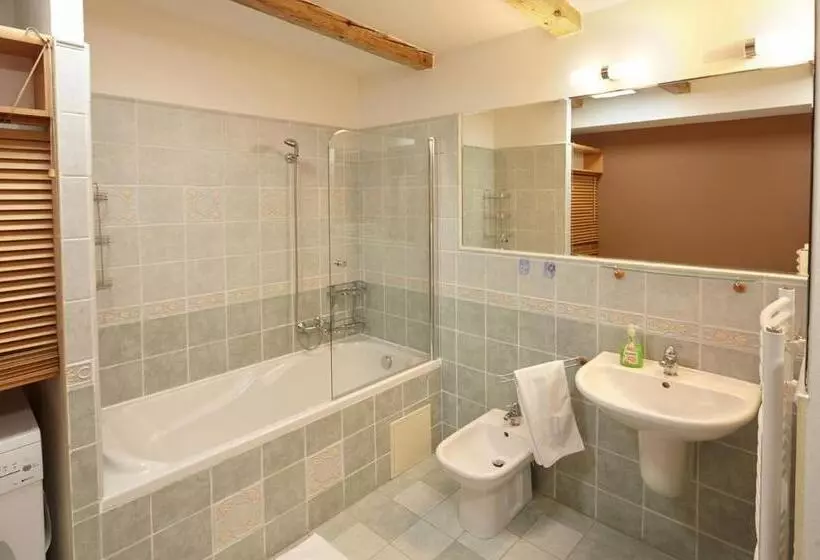 景色の見える一ベッドルームアパートメント, Residence U černé Věže české Budějovice