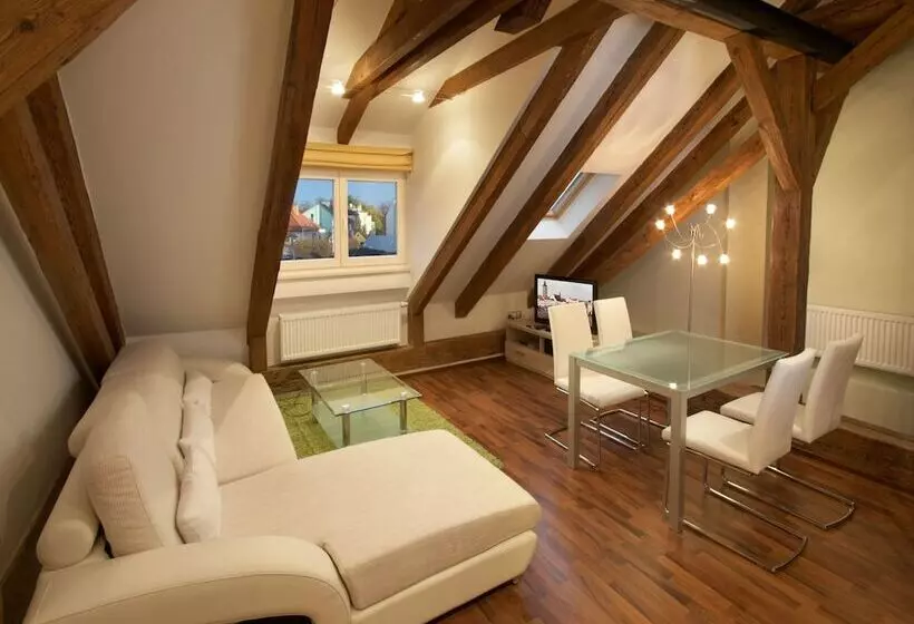 ２ベッドルームアパートメント, Residence U černé Věže české Budějovice