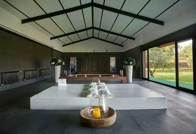ガーデンビュースタンダードルーム, Finca El Cortiñal