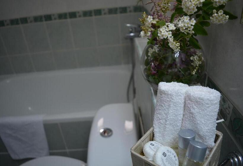 Номер Стандарт с Балконом, Sunshine Pearl Family