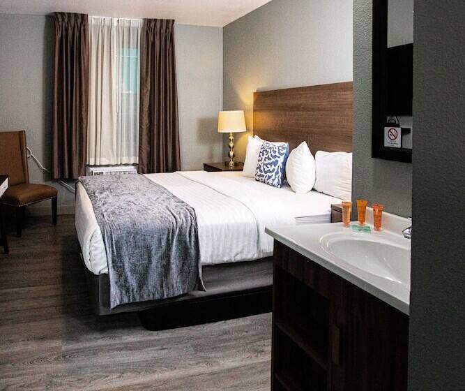 Superior Oda, Urban Boutique